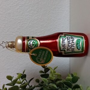 Inge's Christmas Heirlooms Glass Ornament